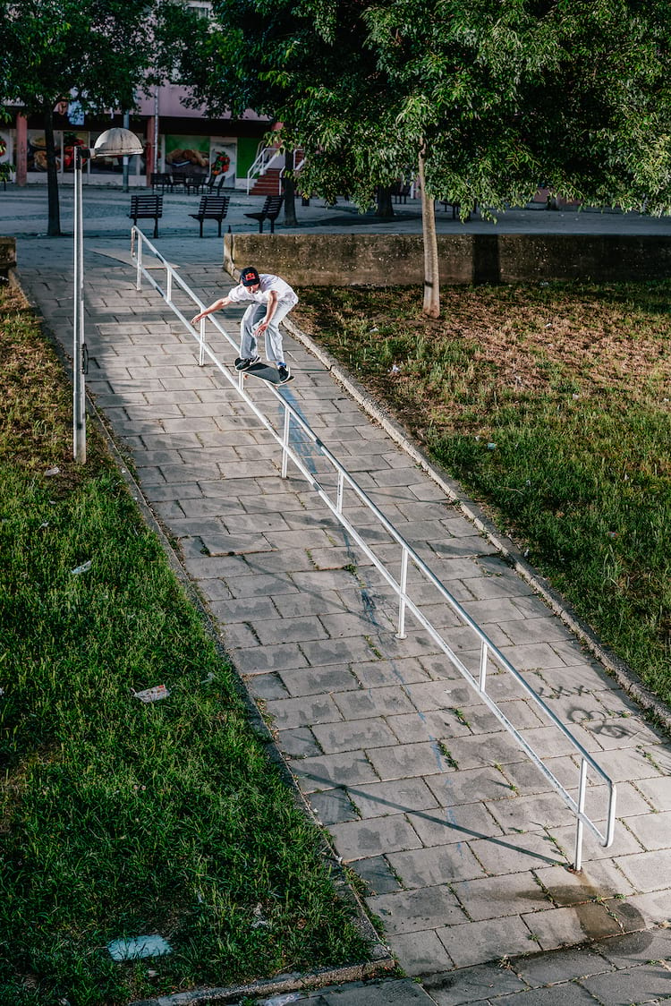 low AlexMidler barleyGrind Lisbon