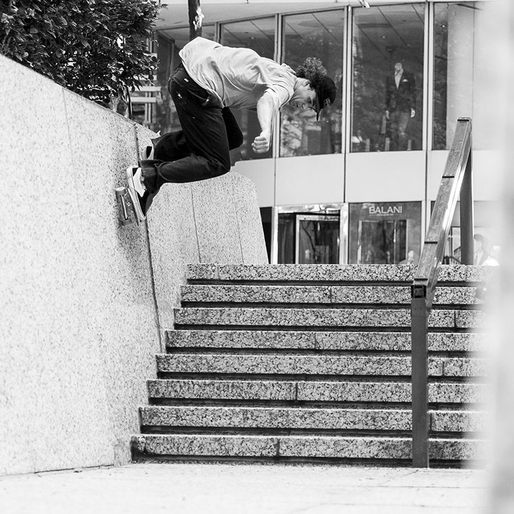 ar tour tanner sw wallride chicago bwAlexander DZ 750px