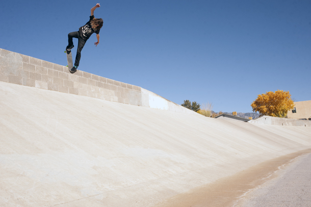 Burnout: Hot Tub Shred Machine