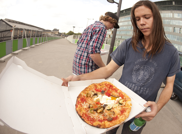 Burnout: Pizza Avec Oeuf