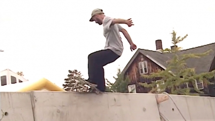 Library Skate Shop&#039;s &quot;Porcelain&quot; Video